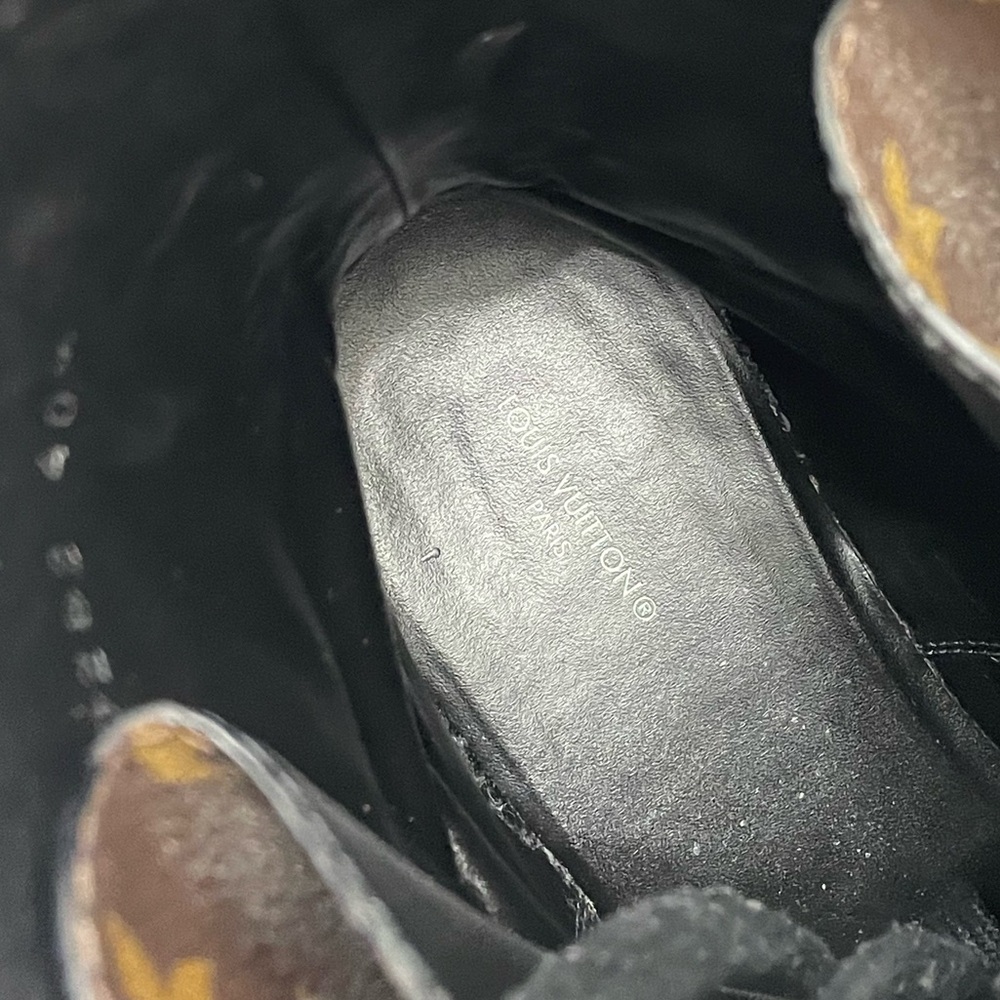Louis Vuitton Monogram Metropolis Ranger Boots - Picture 5 of 8